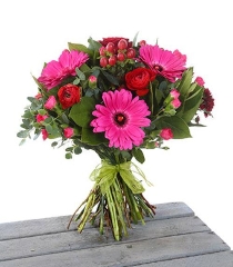 Order Valentine’s Day Flowers Online