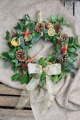 Classic Christmas wreath kit