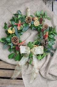 Classic Christmas wreath kit