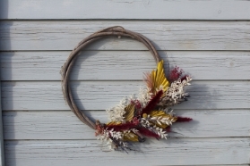 Dried vine wreath